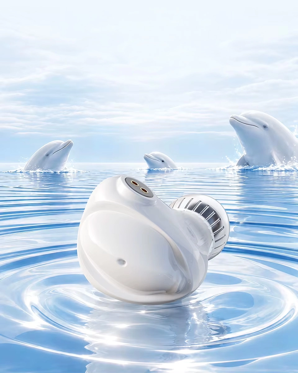 White TRN Baiji earphone with three dolphins