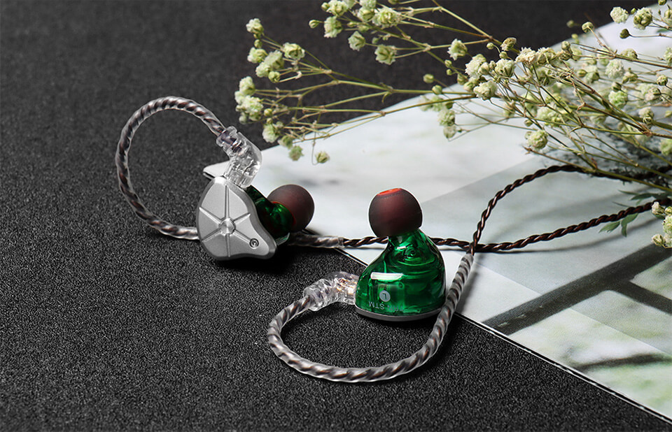 Green TRN STM earphone