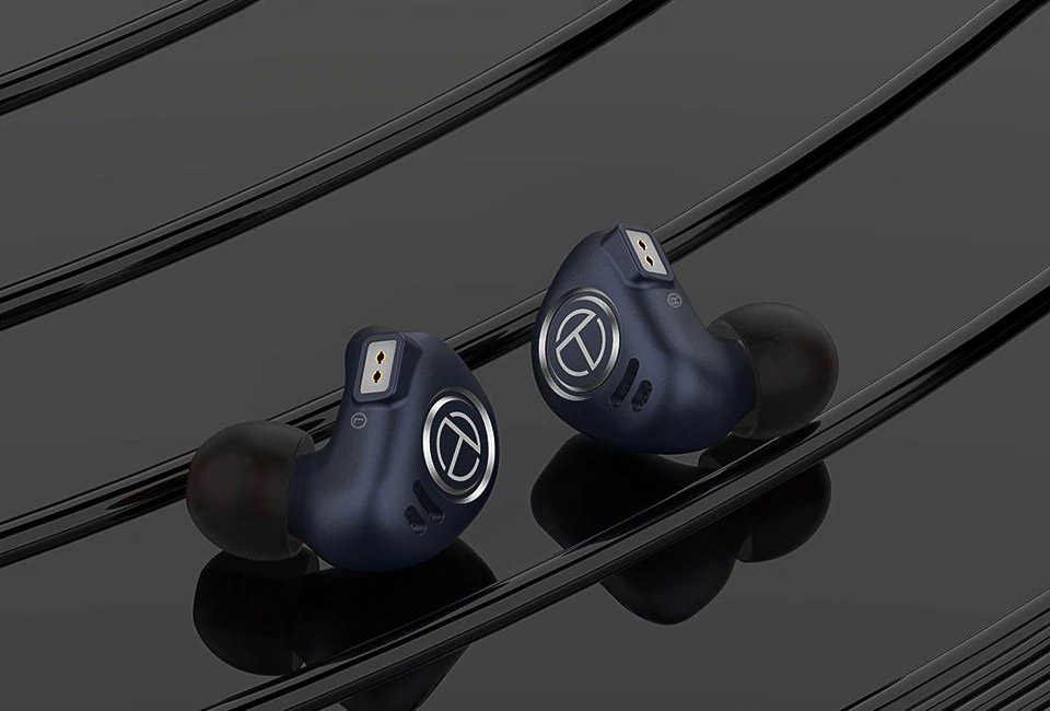 TRN V90 Two blue earphones